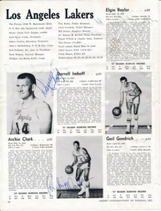 Darrall Imhoff/Archie Clark Los Angeles Lakers Firmado 1968 Revista Corte 151271 - Imagen 1 de 2
