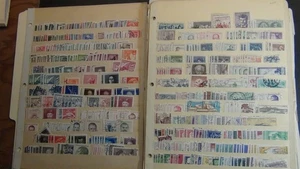 Colección Stampsweis Checoslovaquia en stock en páginas etc est 2300 sellos - Imagen 1 de 23