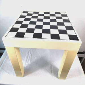 Tavolino quadrato vintage anni 60 - 70 scacchiera plastica stile parsons - Foto 1 di 6