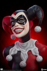 Sideshow Collectibles Harley Quinn Life-Size Bust.