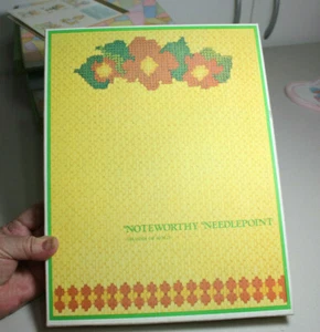 Vintage 1973 Royal Noteworthy Needlepoint Shades of Gold Pattern Stationery Box - Picture 1 of 9