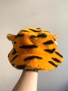 Gorra para las orejas con cubo esponjoso tigger de JapónTokio Disney Resort Winnie the Pooh - Imagen 1 de 2