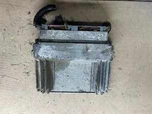 2001 - 2002 Silverado Tahoe Engine Control Module Computer ECM ECU n7009 DG - Picture 1 of 4