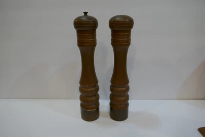 Vintage Olde Thompson Style Wooden Pepper Mill Grinder & Salt Shaker Set 10" - Image 1 of 3