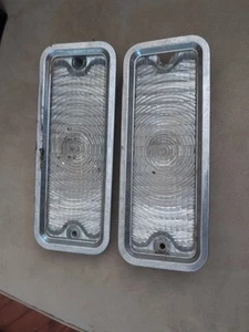 1973-80 Chevy Truck Parking Front Turn Lights Lens LH RH Guide IT SAE IP Damage - Bild 1 von 7