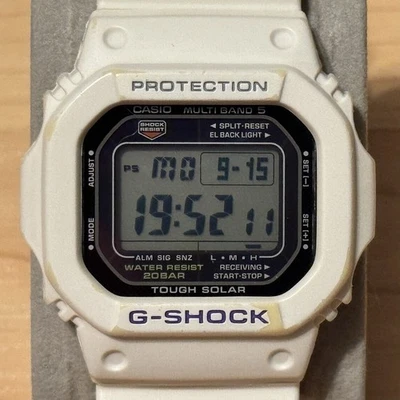 Reloj digital Casio G-Shock G-5600A-7 resistente solar blanco cuadrado para hombre G5600 5600 Foto 1 de 4