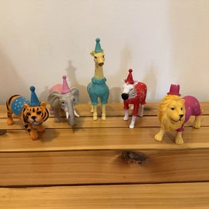 Juego de 5 figuras de animales de fiesta de circo Ankyo Target juguetes para adornar pasteles de cumpleaños - Imagen 1 de 6
