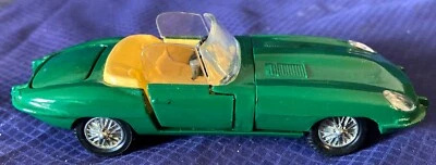 Coche diecast Joal 100 1961 Jaguar E-Type Roadster verde 1/43 BS955 de colección Foto 1 de 4
