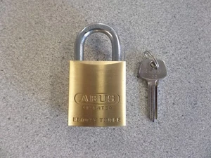 ABUS 83/45-700 SARGENT LA-LC S22 KEYWAY REKEYABLE BRASS PADLOCK - Picture 1 of 7