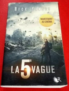 *Paperback French Book La 5e Vague - Rick Yancey - Variant Cover - Picture 1 of 2