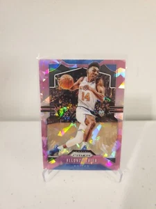 2019-20 Panini Prizm Pink Ice #180 Allonzo Trier - New York Knicks - Picture 1 of 2