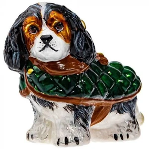 Tri Color Cavalier King Charles Spaniel im Steppmantel poliertes Glasornament - Bild 1 von 2