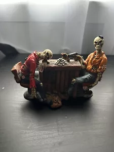 VTG Poker Playing Gamblers Marked Cards Skeleton Figurine Hard Polyresin 2002 - Picture 1 of 13