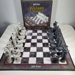 Harry Potter Wizard Chess Set + Bags Noble Collection 2016 NN7580 Complete - Picture 1 of 7