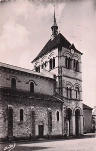 3 EBREUIL ROMANISCHE KIRCHE - Bild 1 von 2