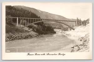 Postal Río Fraser con Puente Alexandra Trans-Canadá Columbia Británica Canadá - Imagen 1 de 2