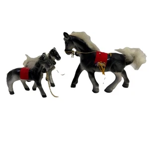Cavallo famiglia vintage incatenato con puledri Giappone nero e grigio capelli floccati A24 - Foto 1 di 7