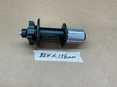 Buje trasero para bicicleta de carretera Cannondale Coda 32 orificios X 135 mm 4 orificios disco bonito CDN Foto 1 de 4