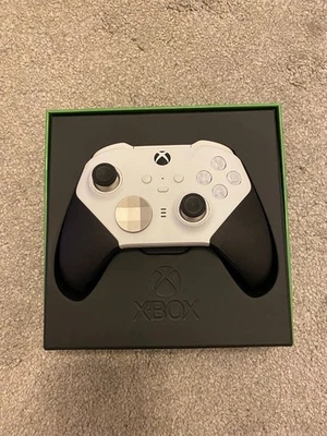 Microsoft Xbox Elite Series 2 Core Wireless Controller - White (4IK-00002) - Image 1 of 4