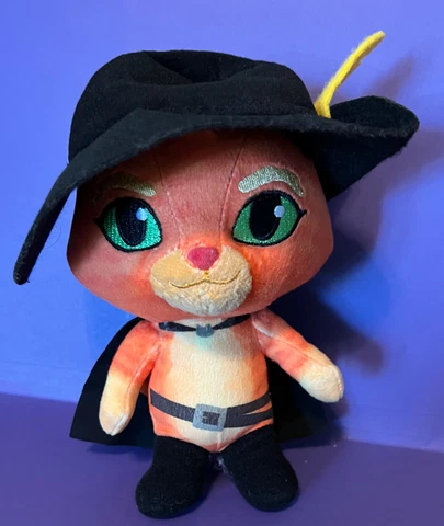 Puss In Boots The Last Wish Stuffed Animal Plush Toy Orange Cat DreamWorks 2022 Cover