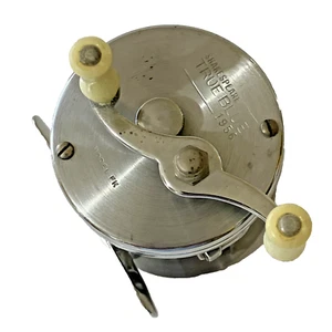 Shakespeare True-Blue Model FK Fishing Bait Casting Reel 1956 - Picture 1 of 8