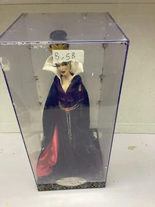 Disney   Evil Queen Doll Disney Store 2012 NEW . Has discoloration see notes - Picture 1 of 6