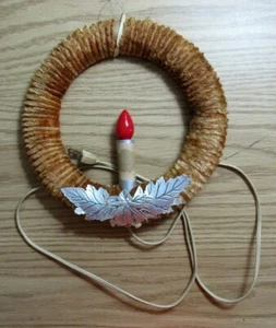 Vintage Paramount Chenille Wreath, 1940's, with Electric Candle, 9" in Box - Picture 1 of 4