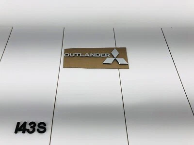 08-13 MITSUBISHI OUTLANDER REAR LIFTGATE NAMEPLATE LOGO SYMBOL SET OEM - Image 1 of 4