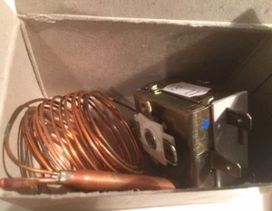 KESSELTHERMOSTAT REGELTHERMOSTAT 7098326 BUDERUS GB102 90C L&S RAK40 1/3364 - Picture 1 of 2