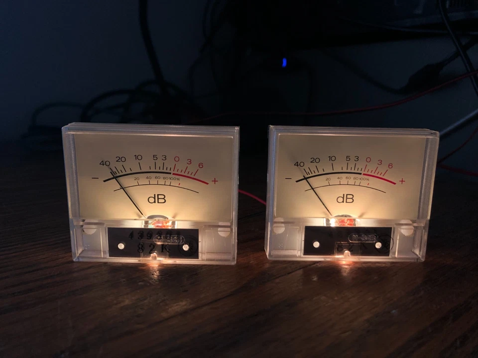 Medidores de VU Toshiba 2 piezas para amplificador de audio hágalo usted mismo nivel de base de datos con retroiluminación Foto 1 de 4