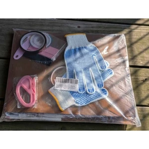 16-Piece Heat Press Pillow Mat Kit – Teflon Pads, Tape, Gloves, Rulers and Tools - Picture 1 of 5