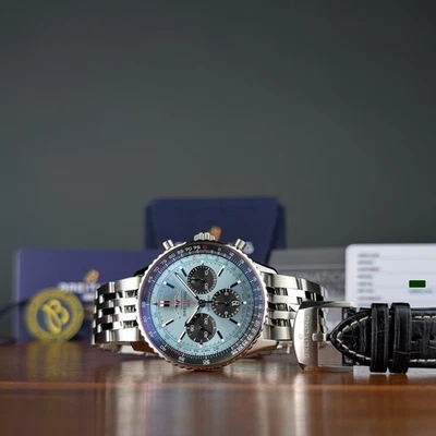 Pulsera + Correa de Cuero Azul Hielo Breitling Navitimer B01 Cronógrafo 43 AB0138 Foto 1 de 4