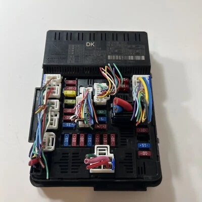 2013 NISSAN MAXIMA CONTROL UNIT IPDM FUSE RELAY BOX 284B73TA1B OEM Foto 1 de 4