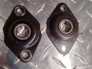 Par de rodamientos y retenedores de 17 mm para soplador de nieve Simplicity 860E 1691900 OEM - Imagen 1 de 4