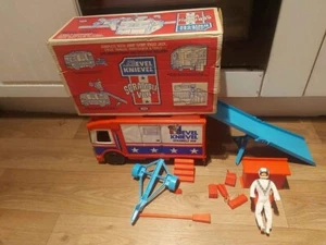 VINTAGE IDEAL EVIL KNIEVEL PLAY SET VERY COLLECTABLE - Picture 1 of 10