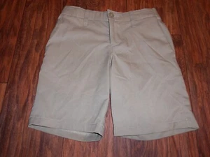 Under Armour boys golf shorts size 8 MINT cond Tan - Picture 1 of 4