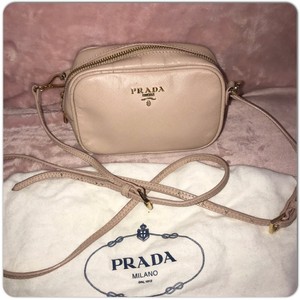 prada pink small bolsa
