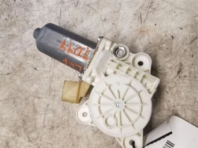 2004 -09 Mercedes-Benz CLK350 - LH Glass Motor - 2308201042 - R225475 - Image 1 of 4