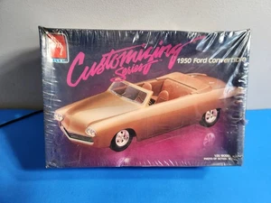 KIT PERSONALIZZAZIONE FORD CABRIO AMT 1/25 1950 SIGILLATO NUOVO IN SCATOLA - Foto 1 di 2