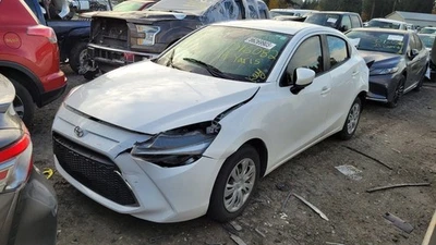 Toyota Yaris 2019 transmisión automática fabricante de equipos originales 40 k millas (LKQ ~ 440303847) Foto 1 de 4