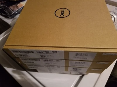 Lot Of 5! New! Dell Docks: WD19DCS-TAA (X3), Dell-WD25 (X1), DELL-SD25TB4 (X1) - Image 1 of 4