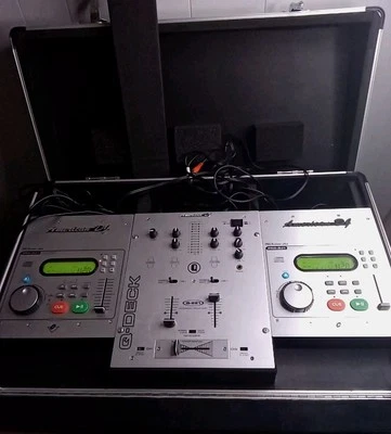 American DJ ProFormer Plus PRO-DJ1 CD Players & Q-Deck Q-221 Mixer In Case WORKS - Image 1 of 4