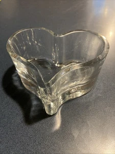 Heavy Thick Glass Heart Candy Trinket Bowl 6”x5”x 2 1/2” Deep - Picture 1 of 2