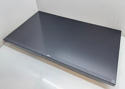 LG 27" 4K UHD 3840 x 2160 LED Backlight Widescreen LCD Monitor 27BK67U-B - Image 1 of 4