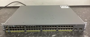 48-portowy przełącznik Cisco Catalyst WS-C2960X-48FPD-L LAN Base SFP+ - Cisco Stack - Zdjęcie 1 z 10