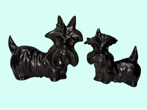 Estatuillas de perro escocés de cerámica negra vintage - Imagen 1 de 9
