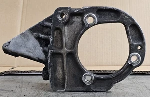 USED OEM FORD POWER STEERING PUMP MOUNTING BRACKET D9BC-3C511-AB - Picture 1 of 4