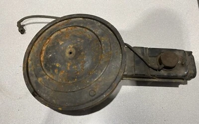 Jeep CJ5 CJ7 CJ8 J10 Truck Air Cleaner 6 cylinder 258  2 barrel carb - Image 1 of 4