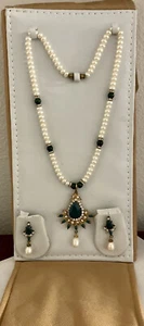 Freshwater Pearl Faux Green Pendant Necklace & Earrings Holiday Vintage Jewelry - Picture 1 of 12