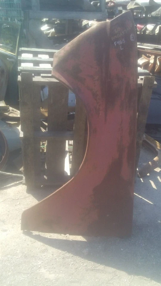 Guardabarros delantero izquierdo AMC RAMBLER CLASSIC 1960 OEM NOS F465 Foto 1 de 4